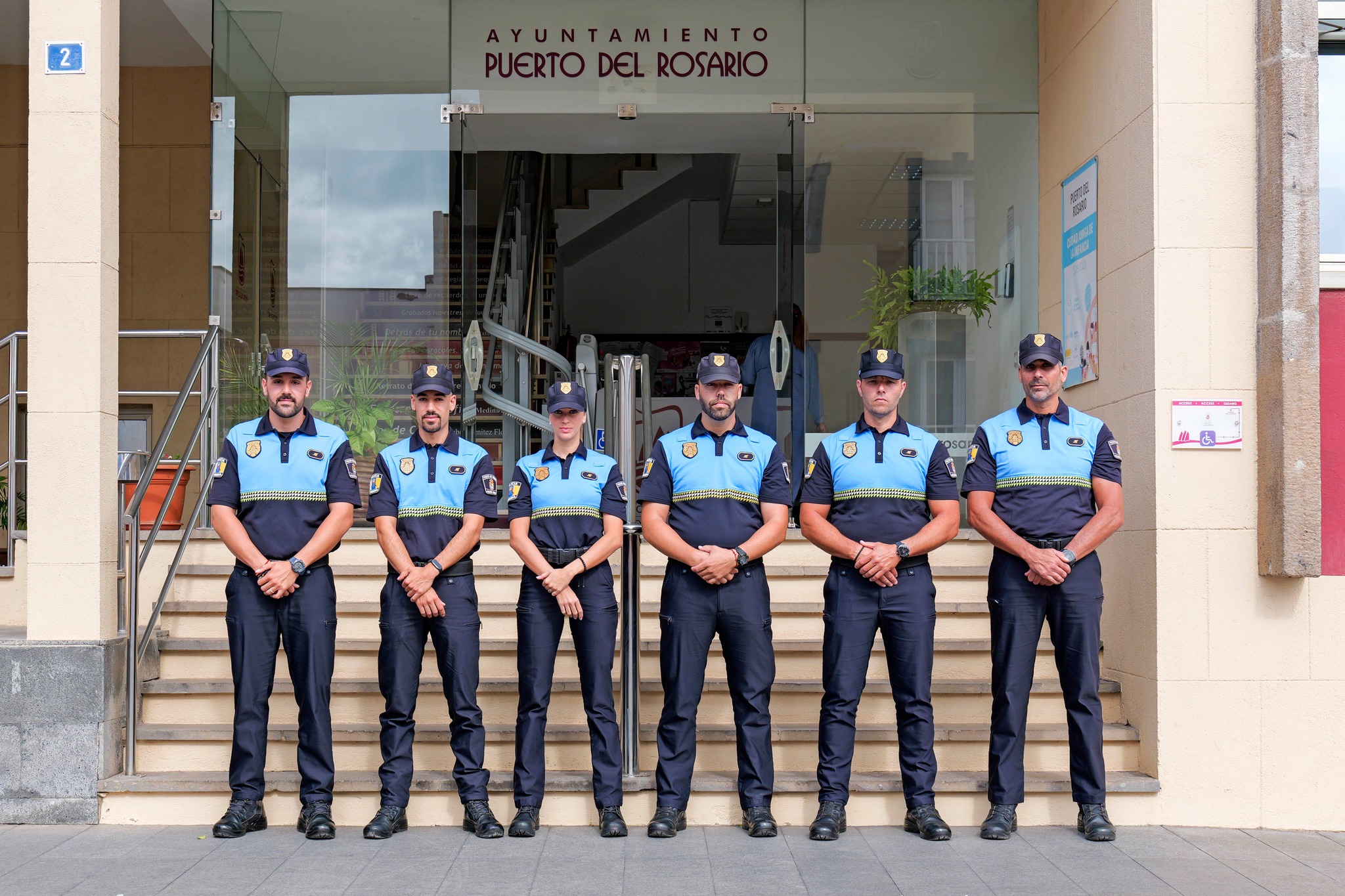 Seis nuevos policías locales se incorporan a la plantilla de Puerto del Rosario.