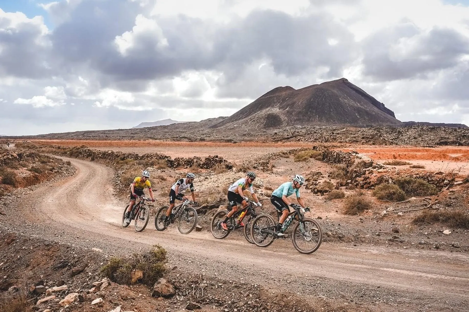 Fuerteventura Cabildo Ensures Compatibility Between Sporting Events and Land Conservation