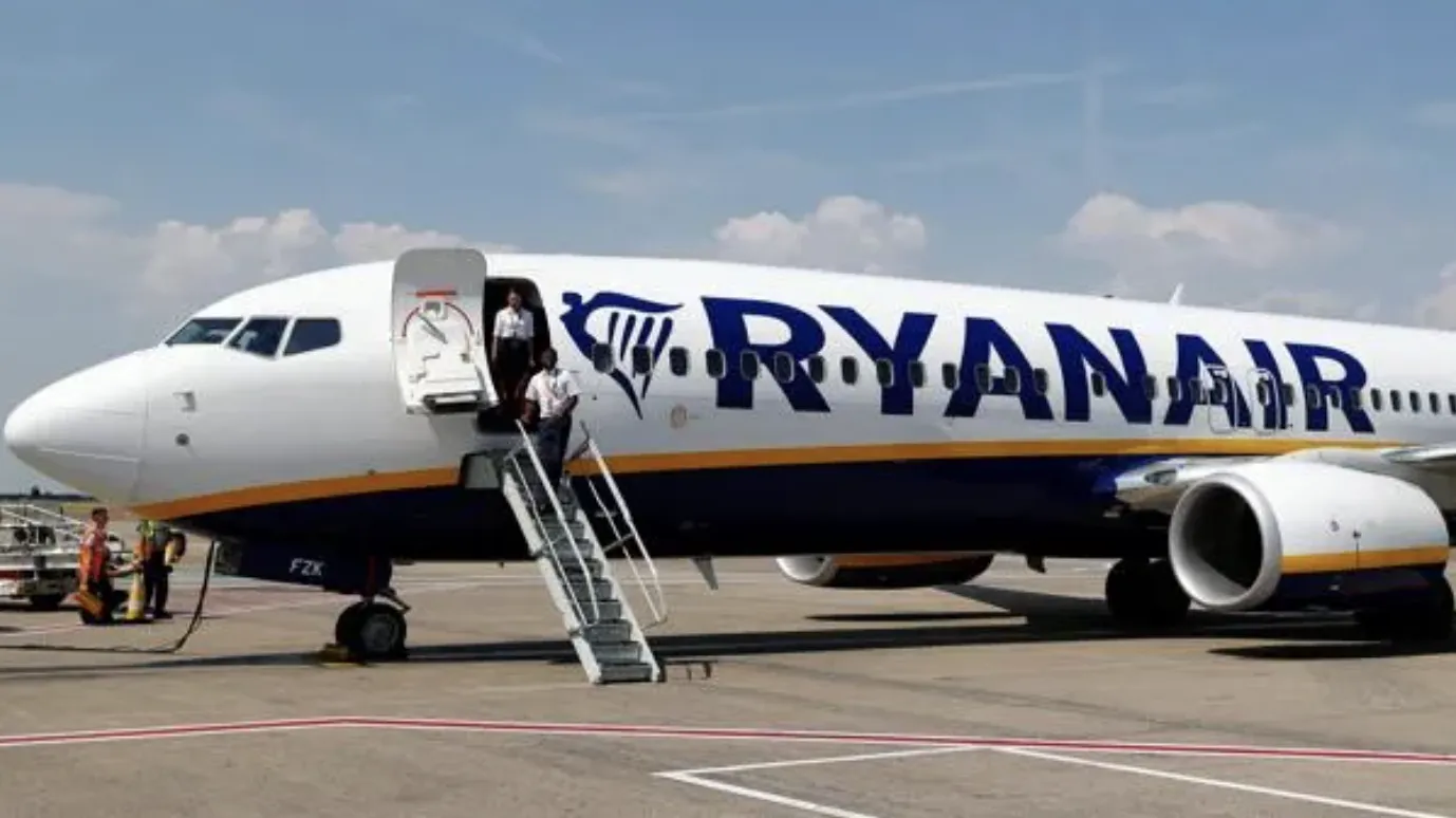 Ryanair Withdraws Bases in the Canaries, Impacting the Majorera Economy
