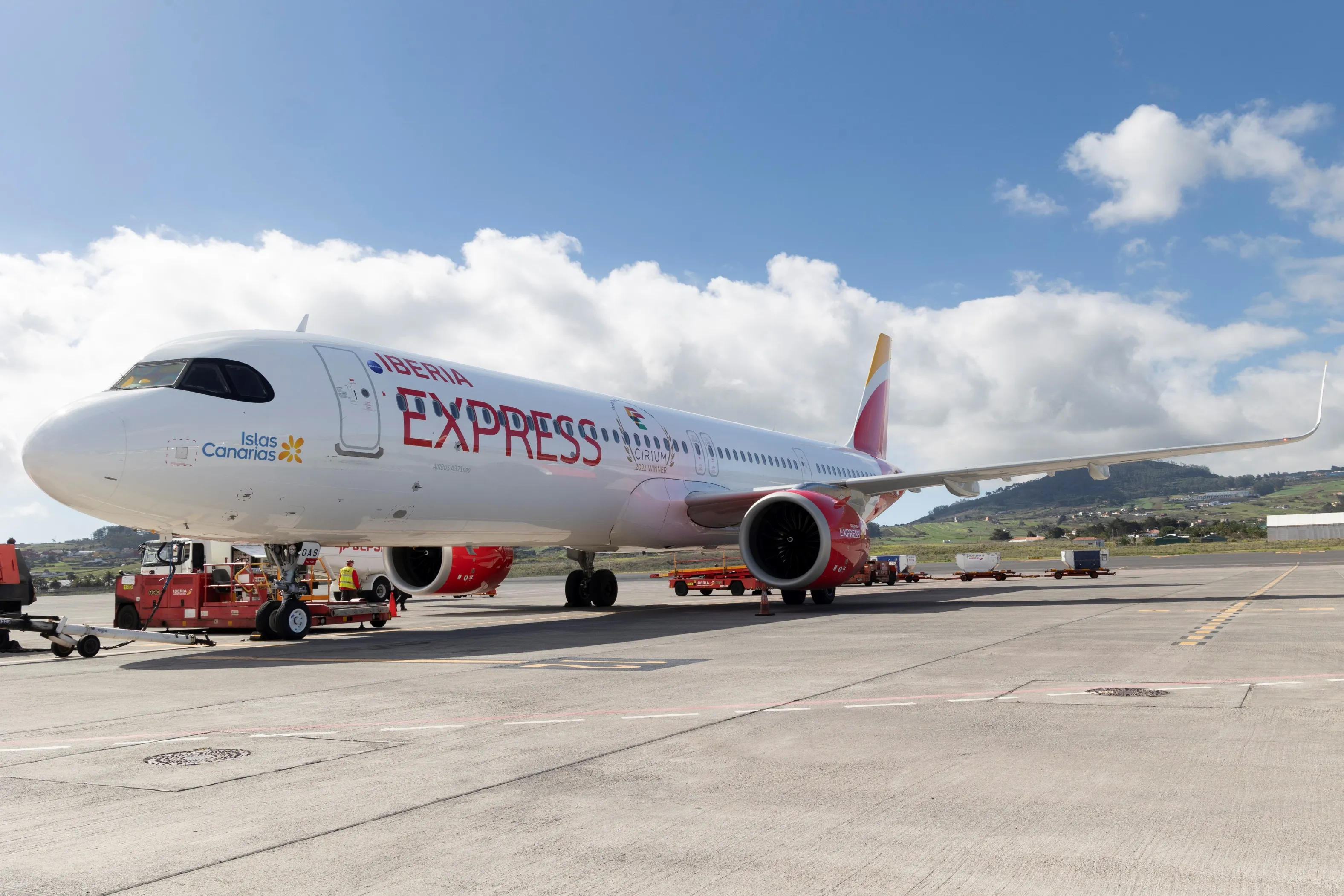 Iberia Express Increases Capacity by 30,000 Seats in the Canary Islands