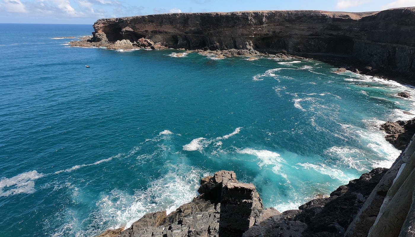 Un fallecido al caer por un risco en Ajuy