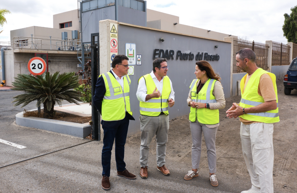La presidenta del Cabildo celebra los 15.6 millones de la depuradora
