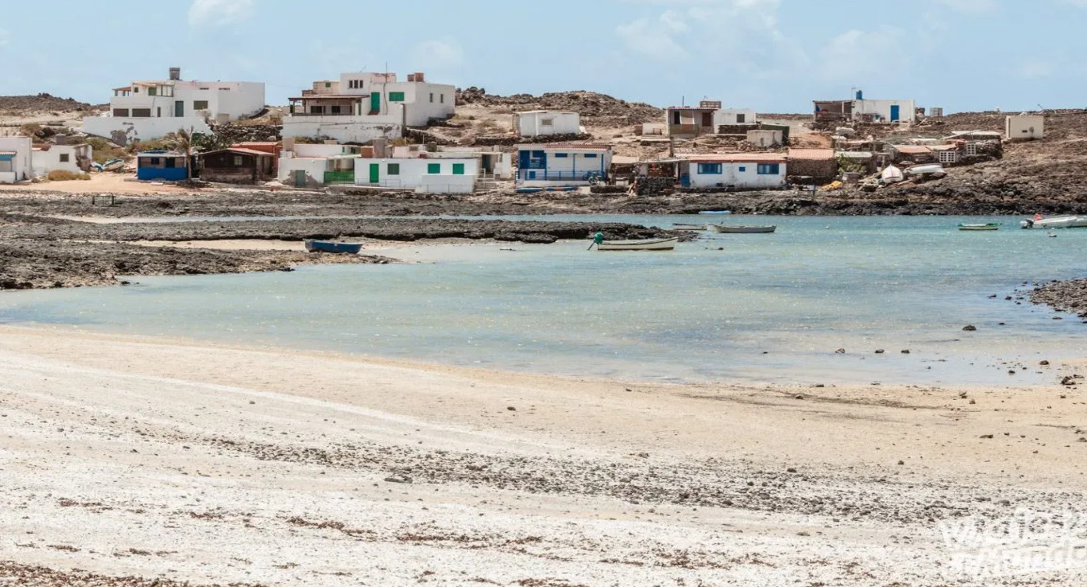 El Pleno del Parlamento acuerda proteger los n&uacute;cleos costeros tradicionales de Canarias