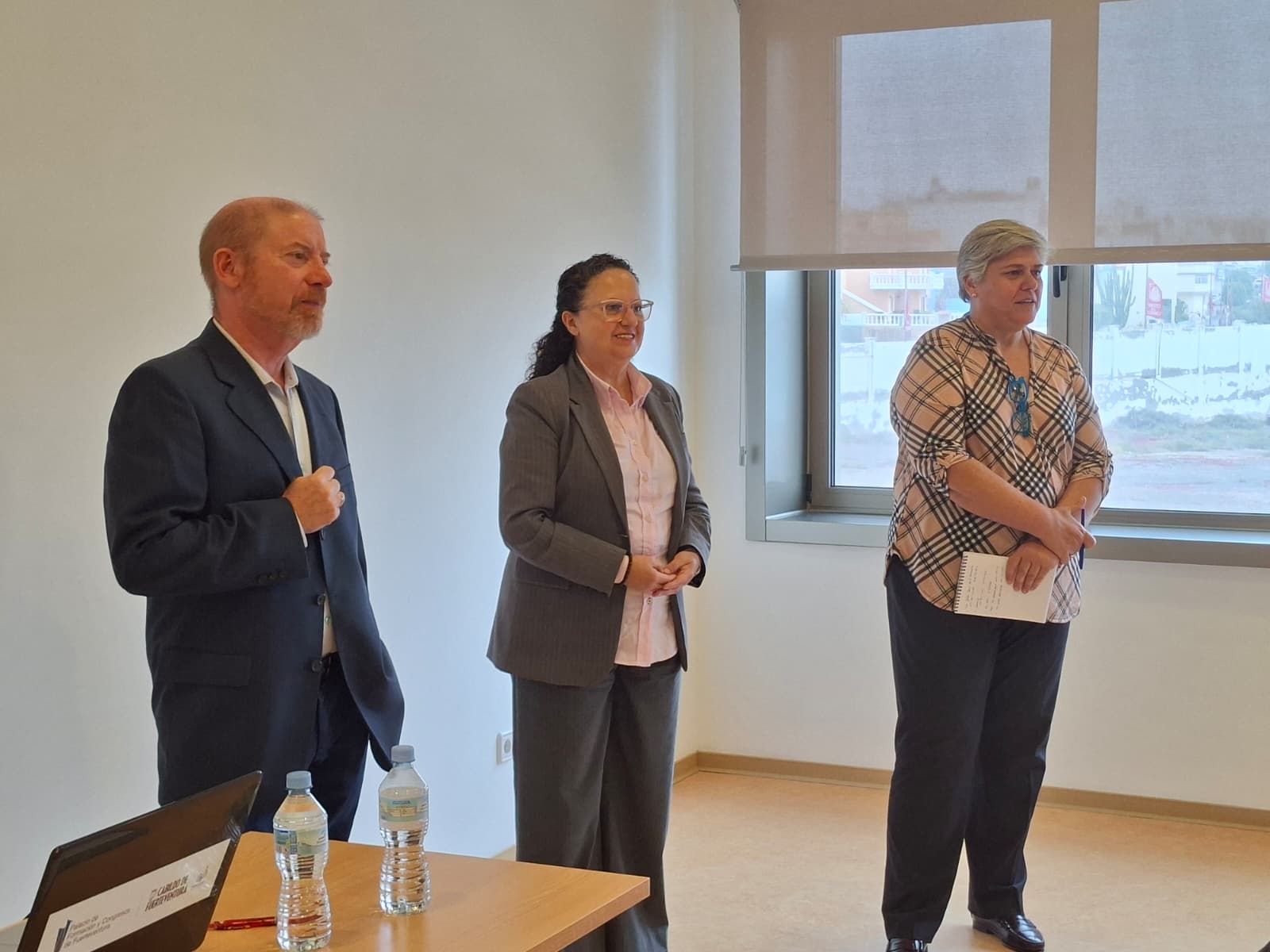 El Cabildo con un sobresaliente y Puerto del Rosario con notable alto destacan en transparencia