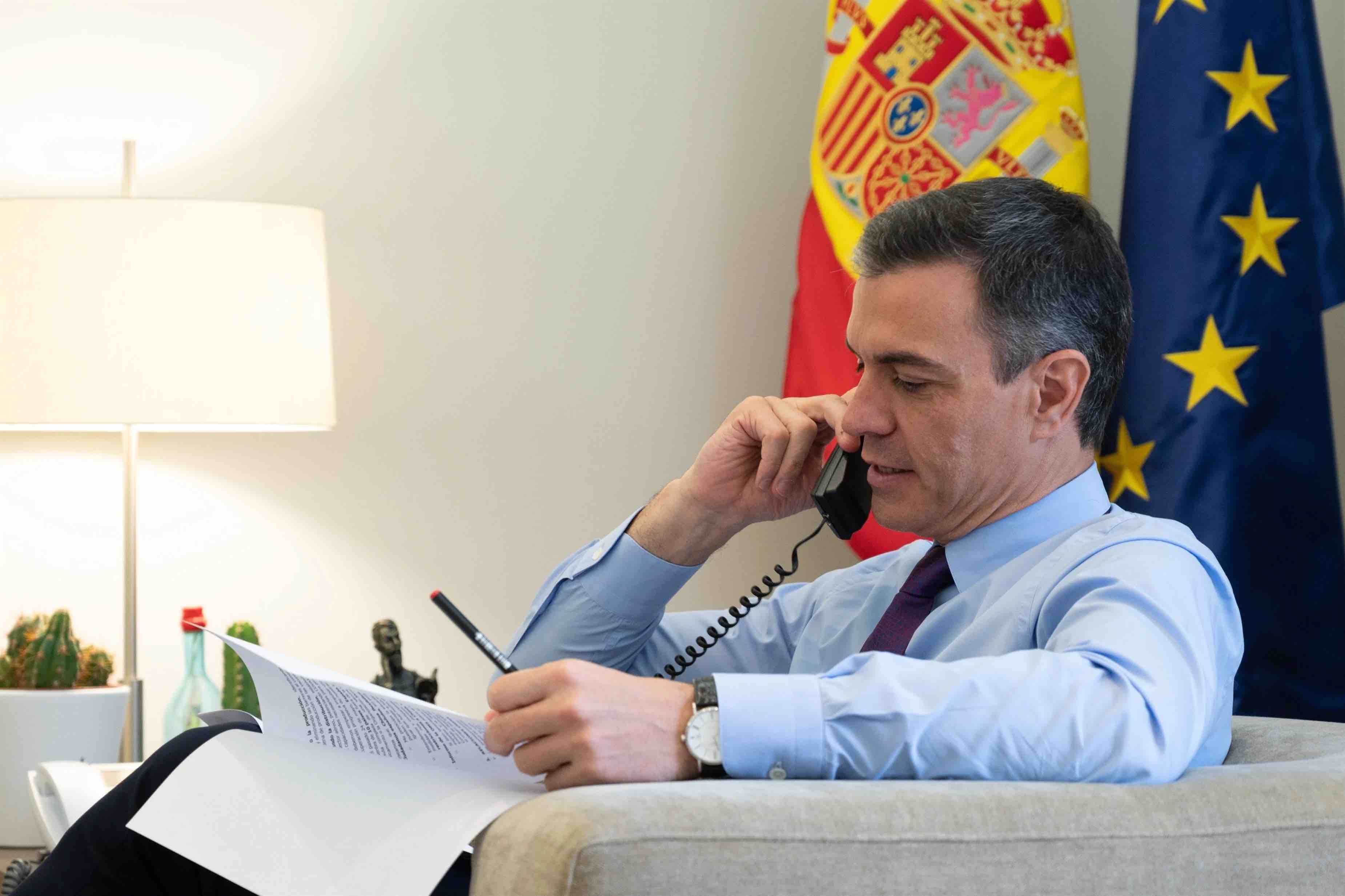 El presidente S&aacute;nchez llama finalmente a Fernando Clavijo