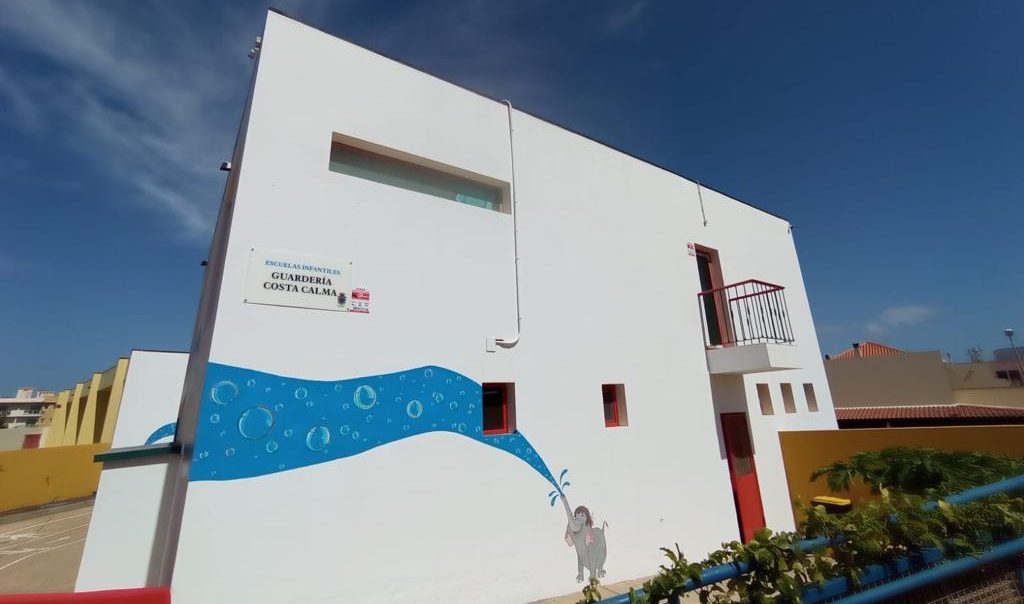 P&aacute;jara garantiza el servicio de guarder&iacute;a en Costa Calma