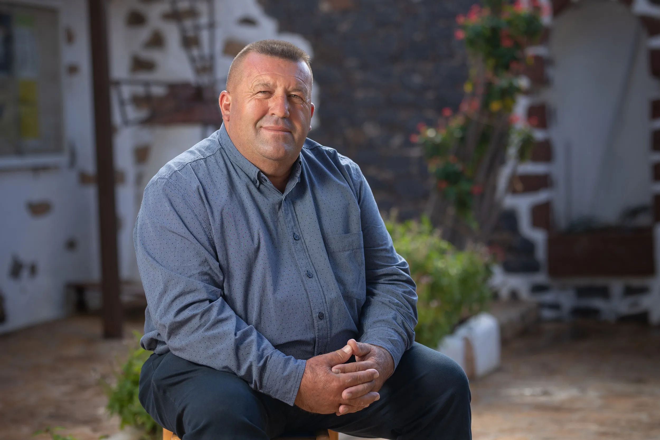 The Mayor of Antigua Bids Farewell with a Heartfelt “THANK YOU”