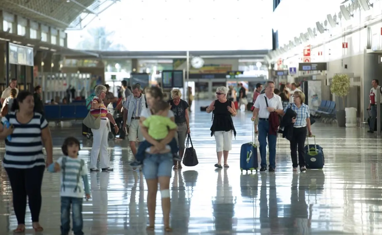 Fuerteventura Airport Ranked Sixth Best in the Country