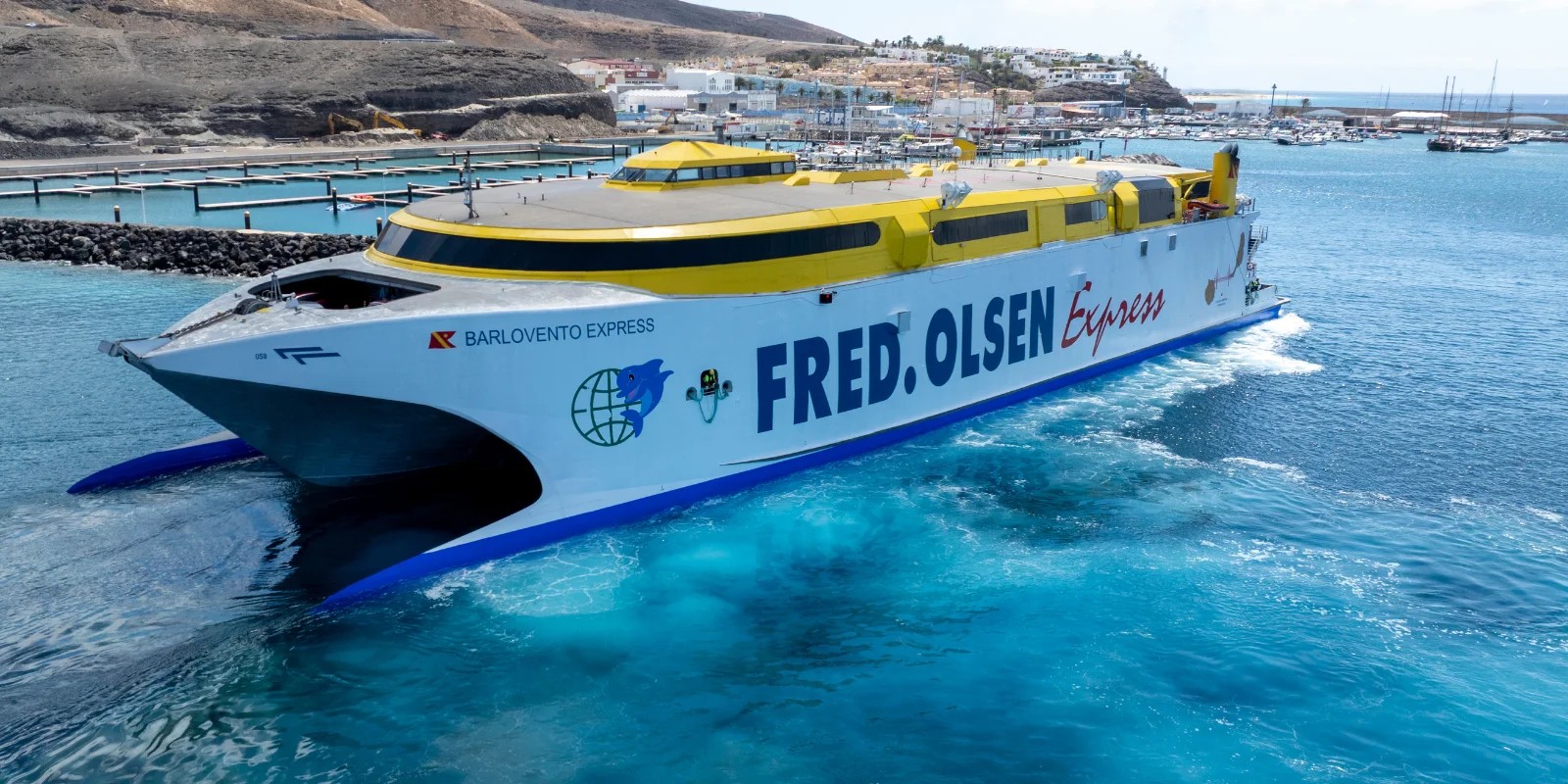 Fred Olsen responde al &oacute;rdago de Balearia