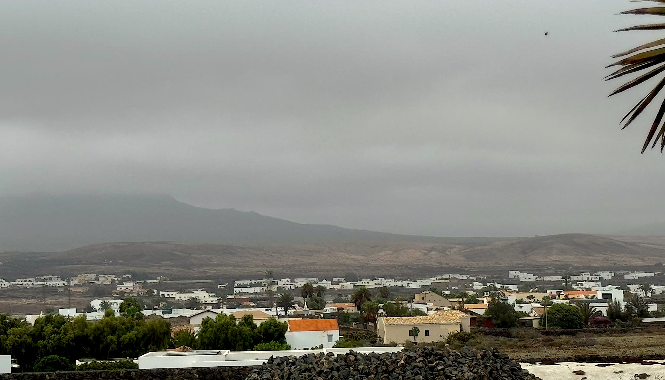 Nubes, calima  y tiempo desapacible durante todo el fin de semana